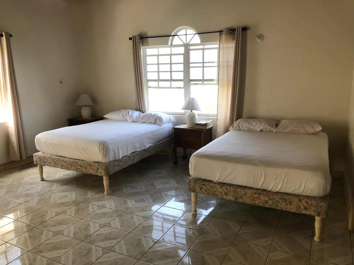 Star Castle Guest House Whitehouse